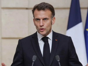 الرئيس الفرنسي: القيادة اللبنانية منفتحة على حوار مباشر مع إسرائيل