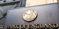 توقعات بتأجيل خفض الفائدة البريطانية بسبب مخاطر الطاقة