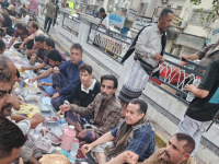 الانتقالي يقيم مائدة إفطار جماعي بمناسبة ذكرى تحرير عدن