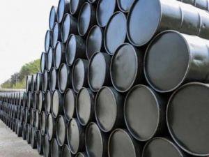 وكالة الطاقة تعلن عن ضخ تاريخي لـ 412 مليون برميل نفط