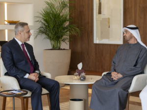 رئيس الإمارات يستقبل وزير الخارجية التركي في أبوظبي