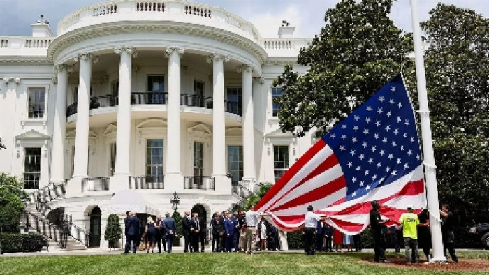 البيت الأبيض: يمكننا السيطرة على جزيرة خارك في أي وقت