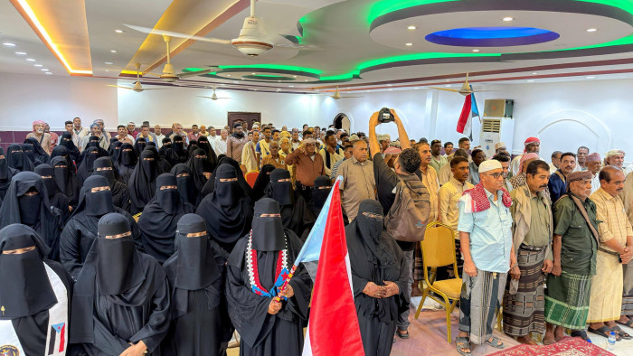 انتقالي حضرموت: فشل سياسة تفريخ مكونات كرتونية لخلط الأوراق