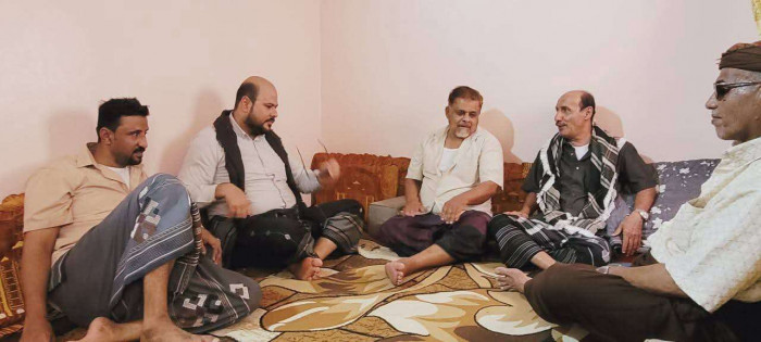 رئيس انتقالي حضرموت يتفقد أسر شهداء الثورة الجنوبية في المكلا رئيس انتقالي حضرموت يتفقد أسر شهداء الثورة الجنوبية في المكلا