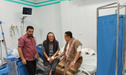 الحالمي يطمئن على الحالة الصحية لرئيس "انتقالي الضالع" 