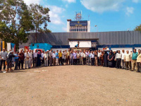 أعضاء "عمومية الانتقالي" بوقفة احتجاجية في التواهي