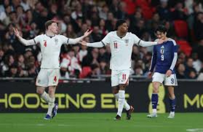 اليابان مفعمة بالثقة قبل كأس العالم بعد فوزها على إنجلترا