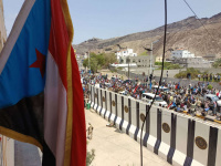 بعد فتح مقرات المجلس.. قيادة "الانتقالي" تثمن دفاع الجماهير عن مكتسباتها