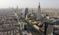 تحليل: الرياض أمام اختبار مصيري: الجنوب والحوثي وإيران في معادلة واحدة