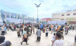 مواطنون غاضبون يعرقلون فعالية إخوانية في المكلا