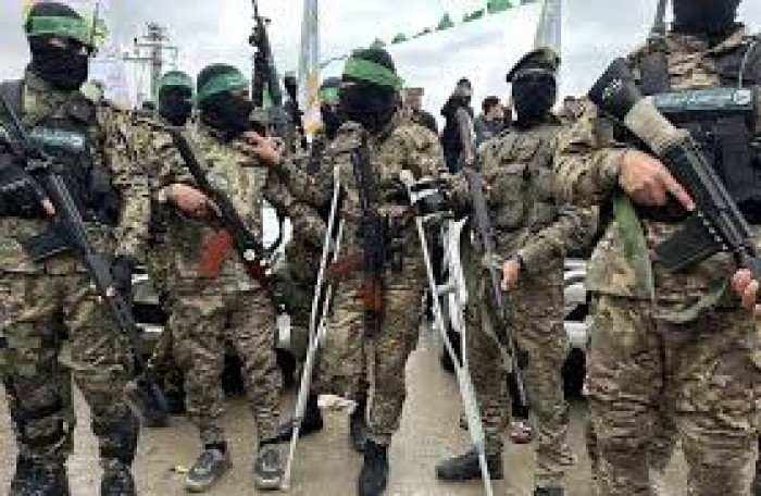 حماس تطلب ضمانات على انسحاب إسرائيل من غزة قبل محادثات نزع السلاح