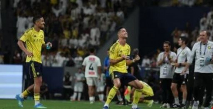 رونالدو يقود النصر لفوز مثير على النجمة بخماسية في الدوري السعودي رونالدو يقود النصر لفوز مثير على النجمة بخماسية في الدوري السعودي