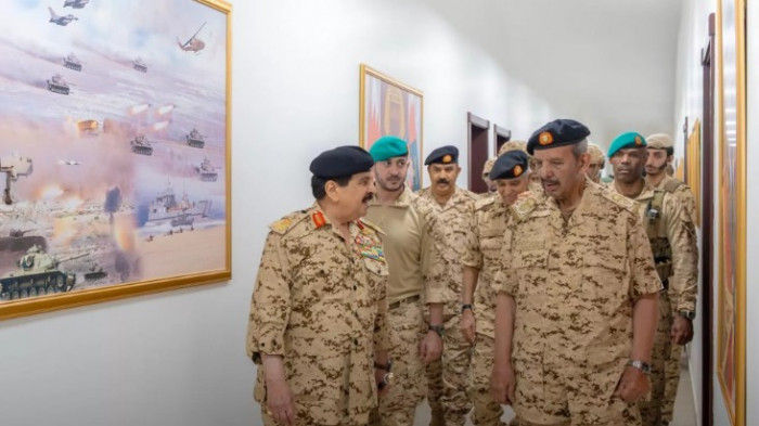 عاهل البحرين: يجب وقف الهجمات الإيرانية ضد دول المنطقة فوراً عاهل البحرين: يجب وقف الهجمات الإيرانية ضد دول المنطقة فوراً