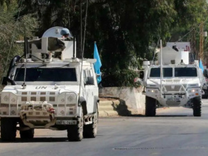 الجيش الإسرائيلي: حزب الله أطلق 165 قذيفة على مواقع اليونيفيل