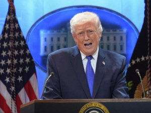 ترامب يعلن عدد الجنود المشاركين في إنقاذ طيار أمريكي داخل إيران