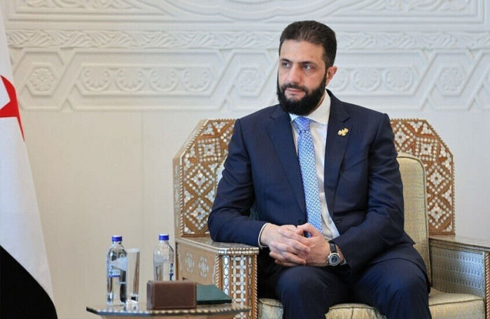 الرئيس الفرنسي يجري اتصالاً هاتفياً بنظيره السوري 