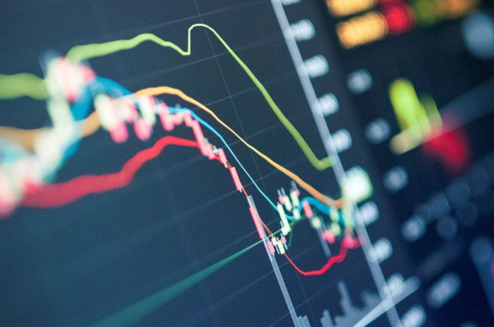 تباين أداء الأسهم الصينية وسط ترقب لأزمة هرمز 