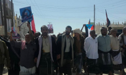 تضامنا مع حضرموت.. أبناء عزان ينددون بجرائم سلطات الأمر الواقع