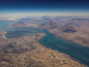 روته: حلف الأطلسي مستعد للاضطلاع بدور في مهمة محتملة بمضيق هرمز