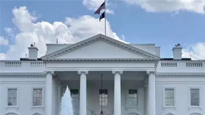 البيت الأبيض: فتح مضيق هرمز مفتاح الاستقرار الاقتصادي 