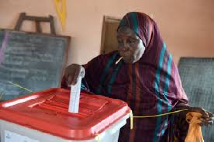 الناخبون في بنين يتوجهون لانتخاب رئيس جديد 