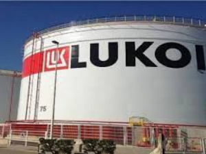 واشنطن تمدّد إعفاء شركة لوك أويل الروسية من العقوبات