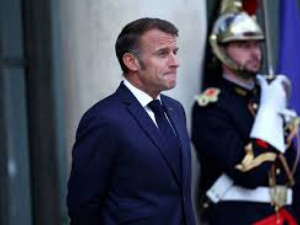 ماكرون يبحث مع قادة أوروبا حماية القُصر من وسائل التواصل الاجتماعي