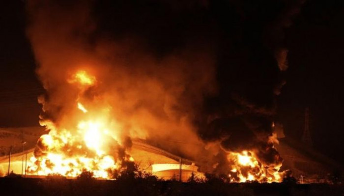 أربعة قتلى بينهم طفل بنيران وضربات إسرائيلية في غزة