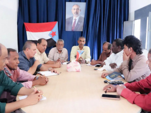 انتقالي عدن يتفقد سير العمل التنظيمي في مديرية دار سعد