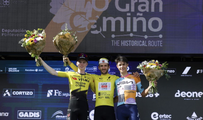 دراج فريق الإمارات يتوج بلقب سباق "أو جران كامينيو"