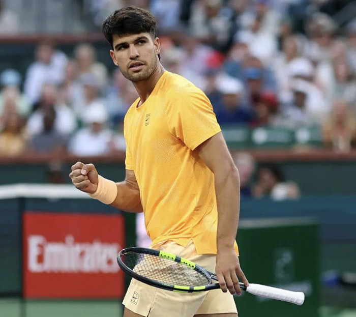 ألكاراز ينتظر نتائج الفحوص الطبية لحسم موقفه بشأن فرنسا المفتوحة