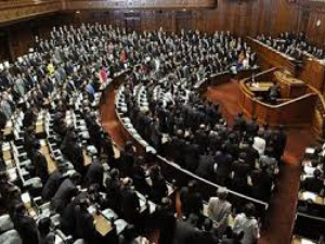 البرلمان الياباني يقر قانونًا لتعزيز القدرات في مجال الاستخبارات