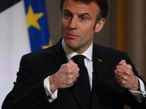 ماكرون: عودة الاستقرار إلى الشرق الأوسط مصلحة للكل