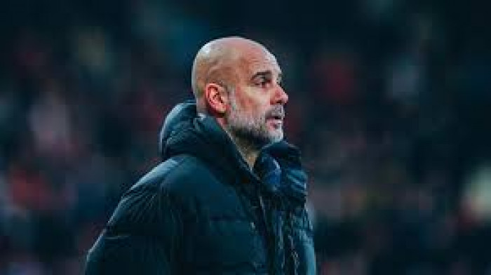 جوارديولا: بعض لاعبي مانشستر سيتي غير سعداء لقلة المشاركة  