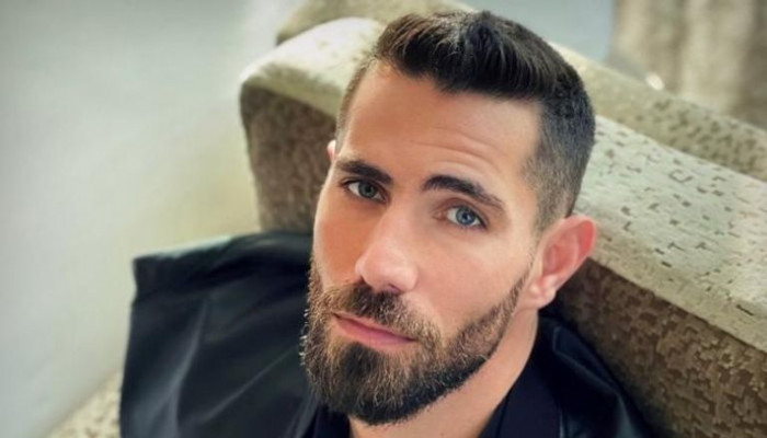 عزيز مرقة يفاجئ جمهور القاهرة بعرض حي في الكوربة 