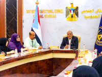 رئيس الجمعية الوطنية يستقبل عددا من القيادات النسوية في عدن