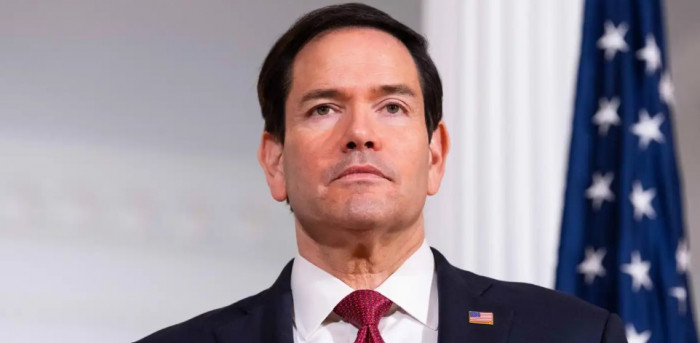 وزير الخارجية الأمريكي: لن نتسامح مع إيران بشأن مضيق هرمز