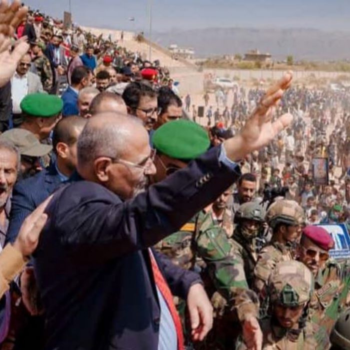 الاحتشاد لتجديد التفويض للزُبيدي.. إرادة شعب يرفض منهج الوصاية