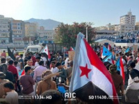 انطلاق مسيرة جماهيرية في المكلا احتفاءً بذكرى إعلان عدن