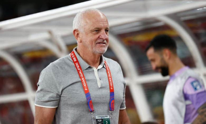 مدرب العراق يخطط للتأهل مع بلاده أستراليا من دور المجموعات بكأس آسيا 