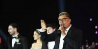عمرو دياب يرد على جدل حفل زفاف شهير