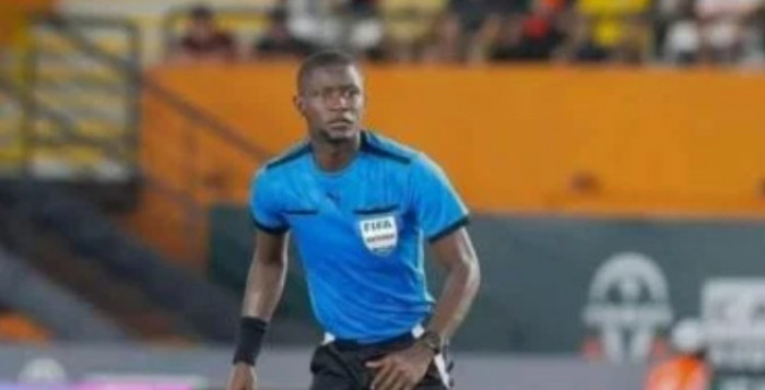 الجابوني بيير أتشو حكمًا لنهائى الكونفدرالية بين الزمالك واتحاد العاصمة