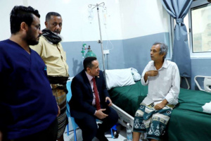 أمين "الانتقالي" يطمئن على الوضع الصحي للوزير القطيبي والباحث عبدالمجيد