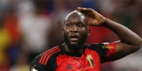 مدرب بلجيكا: لوكاكو لا غنى عنه في كأس العالم