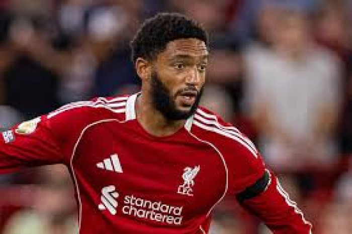 جوميز لاعب ليفربول يعبر عن أسفه للهزيمة "المحبطة" أمام فيلا