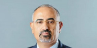 الرئيس الزُبيدي يعزي بوفاة قائد محور المشاة والإسناد الأول