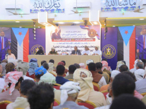 تعزيز العمل الجماهيري.. توصيات الاجتماع الموسع لـ"انتقالي المهرة"