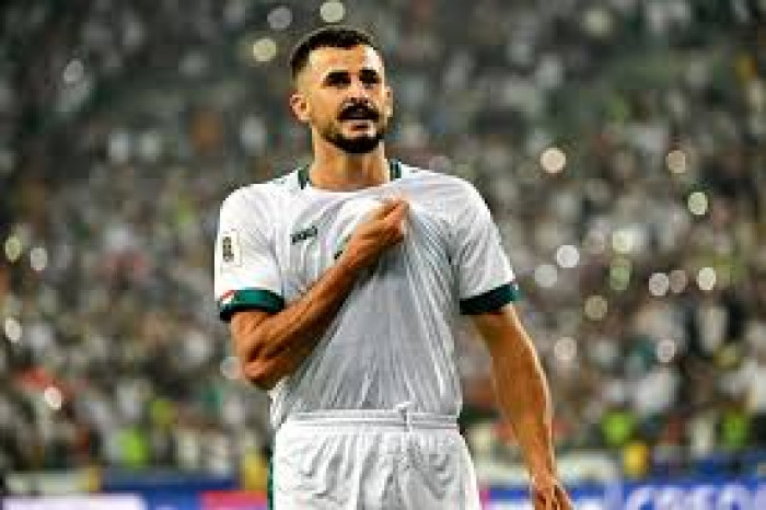 الهداف أيمن حسين يقود تشكيلة العراق في كأس العالم الهداف أيمن حسين يقود تشكيلة العراق في كأس العالم