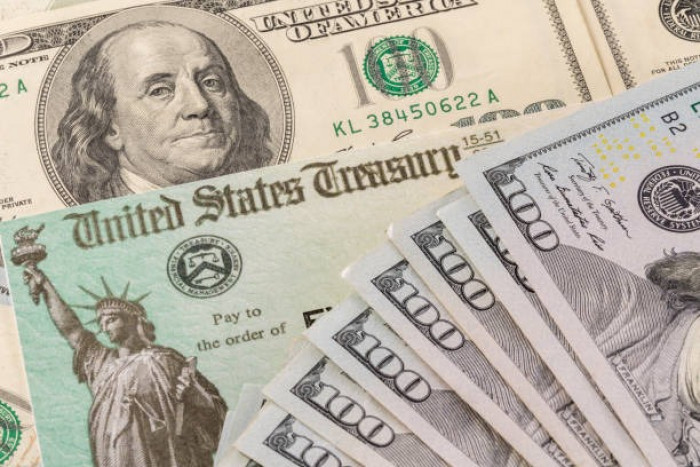 التوترات تدفع السندات الأمريكية نحو أكبر تراجع يومي في أسبوعين 