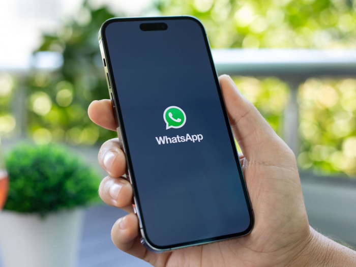 "واتساب" يوقف دعمه لأنظمة "iOS" القديمة نهاية نوفمبر المقبل "واتساب" يوقف دعمه لأنظمة "iOS" القديمة نهاية نوفمبر المقبل